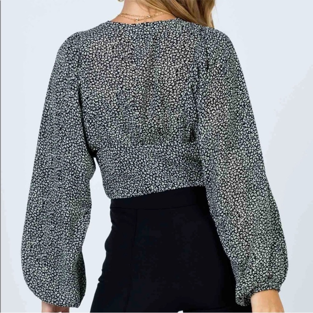 Princess Polly - New Mood Top Black - Picture 3 of 4